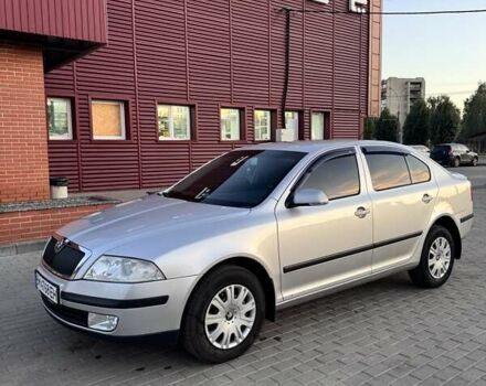 Серый Шкода Октавия, объемом двигателя 1.6 л и пробегом 215 тыс. км за 6500 $, фото 1 на Automoto.ua