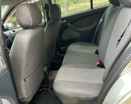 Серый Шкода Октавия, объемом двигателя 1.6 л и пробегом 325 тыс. км за 4450 $, фото 6 на Automoto.ua