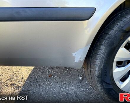 Серый Шкода Октавия, объемом двигателя 1.6 л и пробегом 265 тыс. км за 5300 $, фото 3 на Automoto.ua