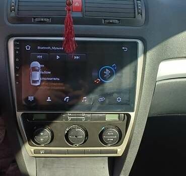 Сірий Шкода Октавія, об'ємом двигуна 1.6 л та пробігом 285 тис. км за 5500 $, фото 11 на Automoto.ua