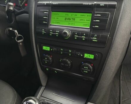 Шкода Октавия 2007 в Николаеве на Automoto.ua Серый Шкода Октавия, объемом двигателя 2 л и пробегом 295 тыс. км за 6199 $, фото 19 на Automoto.ua