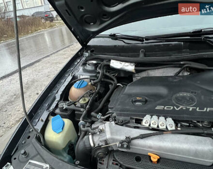 Сірий Шкода Октавія, об'ємом двигуна 1.8 л та пробігом 310 тис. км за 3950 $, фото 25 на Automoto.ua