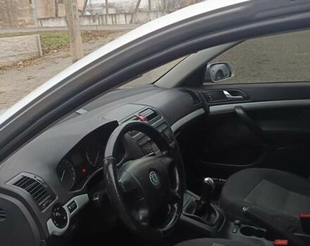 Сірий Шкода Октавія, об'ємом двигуна 1.6 л та пробігом 270 тис. км за 4800 $, фото 11 на Automoto.ua