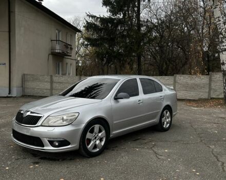 Сірий Шкода Октавія, об'ємом двигуна 2 л та пробігом 313 тис. км за 5699 $, фото 2 на Automoto.ua
