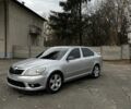 Сірий Шкода Октавія, об'ємом двигуна 2 л та пробігом 313 тис. км за 5699 $, фото 2 на Automoto.ua