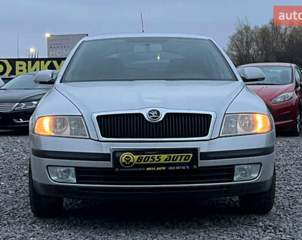 Серый Шкода Октавия, объемом двигателя 1.6 л и пробегом 250 тыс. км за 5850 $, фото 1 на Automoto.ua