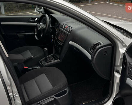 Серый Шкода Октавия, объемом двигателя 1.6 л и пробегом 197 тыс. км за 6999 $, фото 39 на Automoto.ua