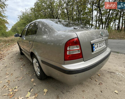 Серый Шкода Октавия, объемом двигателя 1.6 л и пробегом 260 тыс. км за 5600 $, фото 18 на Automoto.ua