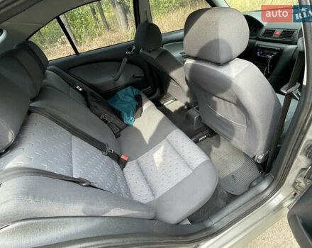 Серый Шкода Октавия, объемом двигателя 1.6 л и пробегом 260 тыс. км за 5600 $, фото 26 на Automoto.ua