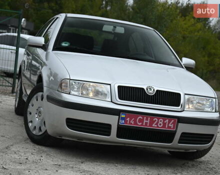 Сірий Шкода Октавія, об'ємом двигуна 1.6 л та пробігом 193 тис. км за 5999 $, фото 3 на Automoto.ua