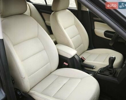 Сірий Шкода Октавія, об'ємом двигуна 1.98 л та пробігом 302 тис. км за 4700 $, фото 14 на Automoto.ua