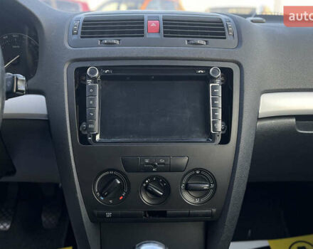 Серый Шкода Октавия, объемом двигателя 1.6 л и пробегом 147 тыс. км за 6450 $, фото 12 на Automoto.ua