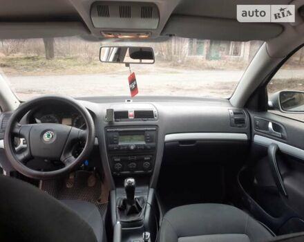 Серый Шкода Октавия, объемом двигателя 1.6 л и пробегом 300 тыс. км за 5800 $, фото 16 на Automoto.ua