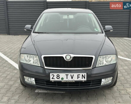Серый Шкода Октавия, объемом двигателя 1.6 л и пробегом 201 тыс. км за 7300 $, фото 8 на Automoto.ua