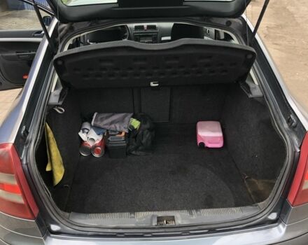 Серый Шкода Октавия, объемом двигателя 1.9 л и пробегом 440 тыс. км за 3000 $, фото 5 на Automoto.ua