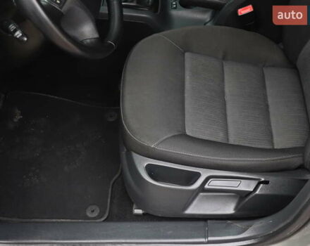 Сірий Шкода Октавія, об'ємом двигуна 1.6 л та пробігом 320 тис. км за 5999 $, фото 7 на Automoto.ua