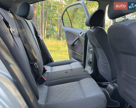Сірий Шкода Октавія, об'ємом двигуна 1.6 л та пробігом 215 тис. км за 4850 $, фото 29 на Automoto.ua