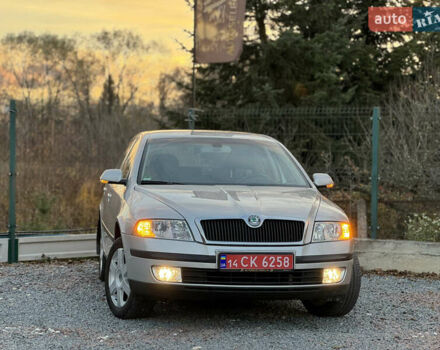 Серый Шкода Октавия, объемом двигателя 1.6 л и пробегом 188 тыс. км за 6250 $, фото 3 на Automoto.ua