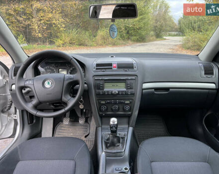 Сірий Шкода Октавія, об'ємом двигуна 1.6 л та пробігом 283 тис. км за 5500 $, фото 19 на Automoto.ua