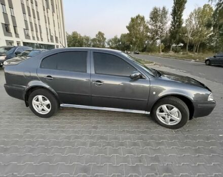 Серый Шкода Октавия, объемом двигателя 1.8 л и пробегом 207 тыс. км за 5700 $, фото 11 на Automoto.ua