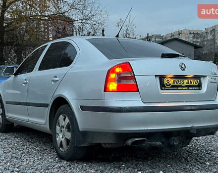 Серый Шкода Октавия, объемом двигателя 1.6 л и пробегом 250 тыс. км за 5850 $, фото 3 на Automoto.ua