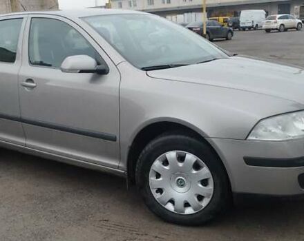 Серый Шкода Октавия, объемом двигателя 1.6 л и пробегом 297 тыс. км за 5400 $, фото 1 на Automoto.ua