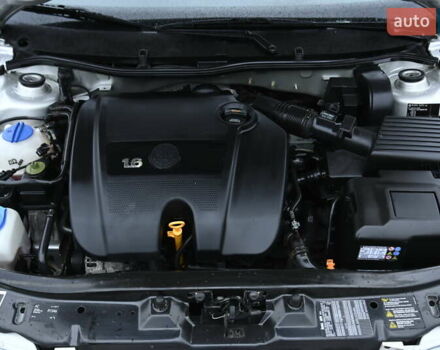 Сірий Шкода Октавія, об'ємом двигуна 1.6 л та пробігом 193 тис. км за 5999 $, фото 41 на Automoto.ua