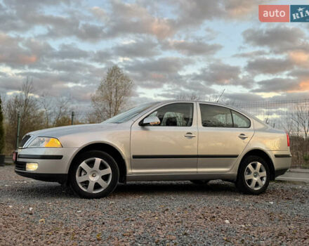 Серый Шкода Октавия, объемом двигателя 1.6 л и пробегом 188 тыс. км за 6250 $, фото 18 на Automoto.ua