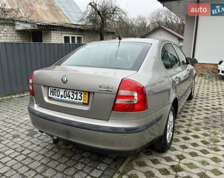 Серый Шкода Октавия, объемом двигателя 1.6 л и пробегом 234 тыс. км за 6999 $, фото 10 на Automoto.ua
