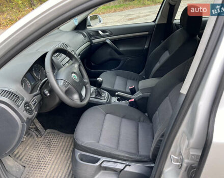 Сірий Шкода Октавія, об'ємом двигуна 1.6 л та пробігом 283 тис. км за 5500 $, фото 12 на Automoto.ua