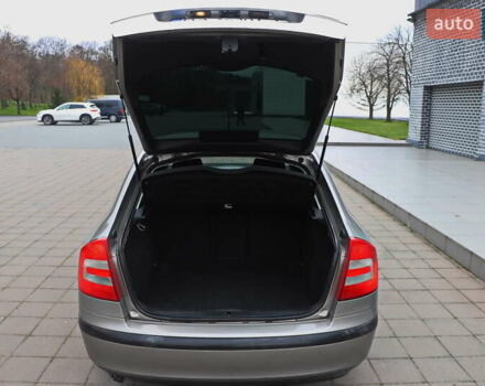 Сірий Шкода Октавія, об'ємом двигуна 1.6 л та пробігом 320 тис. км за 5999 $, фото 10 на Automoto.ua