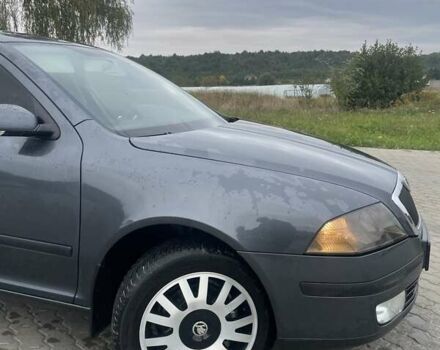 Серый Шкода Октавия, объемом двигателя 1.6 л и пробегом 326 тыс. км за 5300 $, фото 3 на Automoto.ua