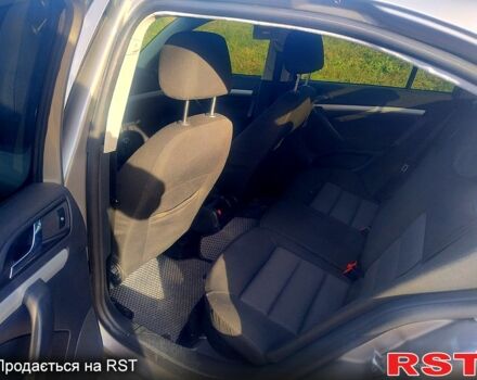 Сірий Шкода Октавія, об'ємом двигуна 1.6 л та пробігом 300 тис. км за 4600 $, фото 4 на Automoto.ua