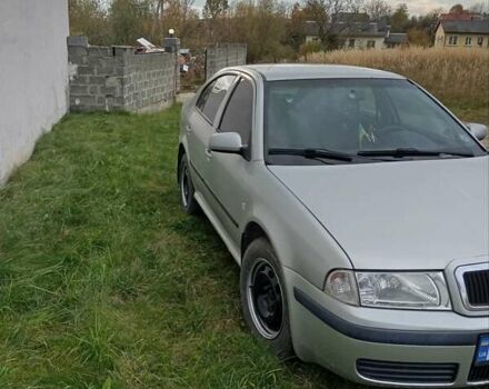 Серый Шкода Октавия, объемом двигателя 1.6 л и пробегом 280 тыс. км за 4700 $, фото 3 на Automoto.ua