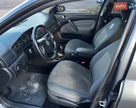 Сірий Шкода Октавія, об'ємом двигуна 1.6 л та пробігом 275 тис. км за 6500 $, фото 16 на Automoto.ua