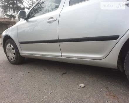 Серый Шкода Октавия, объемом двигателя 1.6 л и пробегом 300 тыс. км за 5800 $, фото 4 на Automoto.ua