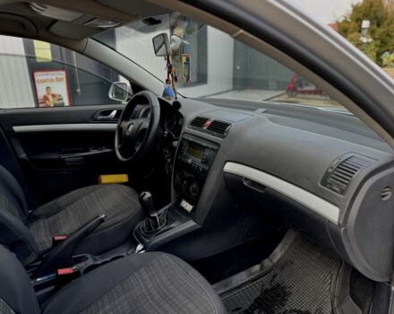 Серый Шкода Октавия, объемом двигателя 1.6 л и пробегом 203 тыс. км за 5000 $, фото 10 на Automoto.ua