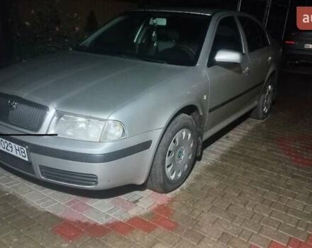 Серый Шкода Октавия, объемом двигателя 1.6 л и пробегом 385 тыс. км за 5200 $, фото 2 на Automoto.ua