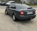 Серый Шкода Октавия, объемом двигателя 1.6 л и пробегом 300 тыс. км за 3850 $, фото 3 на Automoto.ua