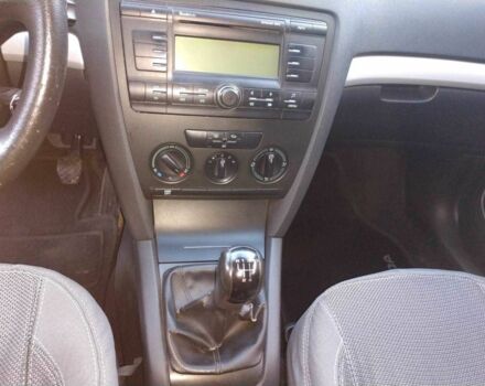 Серый Шкода Октавия, объемом двигателя 1.6 л и пробегом 100 тыс. км за 6800 $, фото 7 на Automoto.ua