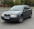 Серый Шкода Октавия, объемом двигателя 1.6 л и пробегом 215 тыс. км за 5000 $, фото 1 на Automoto.ua