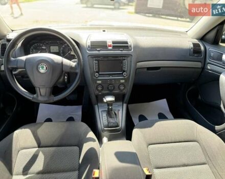 Сірий Шкода Октавія, об'ємом двигуна 1.6 л та пробігом 233 тис. км за 7300 $, фото 53 на Automoto.ua