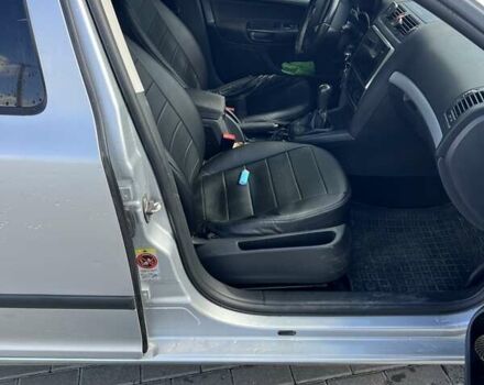 Серый Шкода Октавия, объемом двигателя 1.6 л и пробегом 350 тыс. км за 6000 $, фото 7 на Automoto.ua