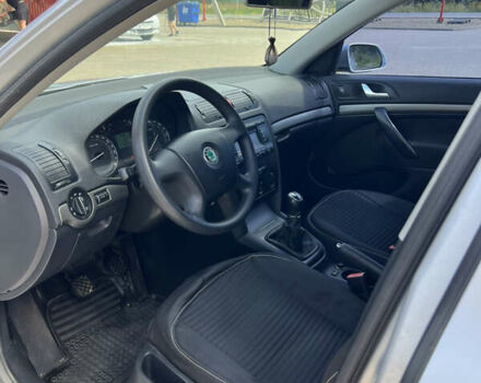 Сірий Шкода Октавія, об'ємом двигуна 1.6 л та пробігом 170 тис. км за 6500 $, фото 7 на Automoto.ua