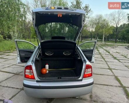 Сірий Шкода Октавія, об'ємом двигуна 1.6 л та пробігом 217 тис. км за 5500 $, фото 5 на Automoto.ua