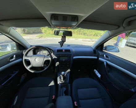 Сірий Шкода Октавія, об'ємом двигуна 1.6 л та пробігом 348 тис. км за 5100 $, фото 6 на Automoto.ua