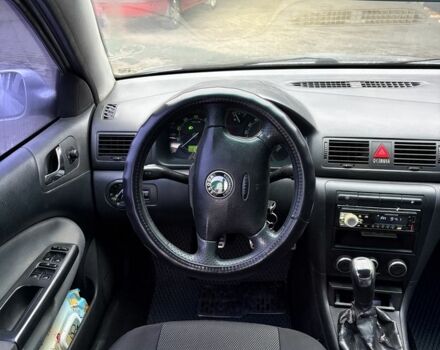 Серый Шкода Октавия, объемом двигателя 1.6 л и пробегом 235 тыс. км за 4900 $, фото 4 на Automoto.ua