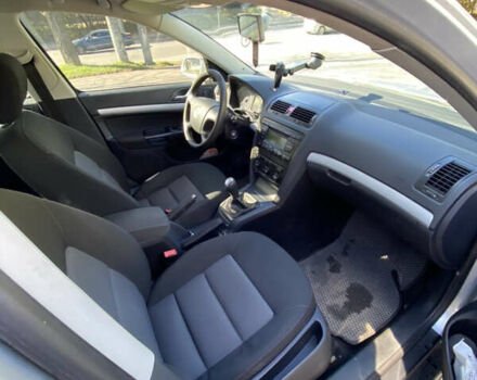 Сірий Шкода Октавія, об'ємом двигуна 1.6 л та пробігом 348 тис. км за 5100 $, фото 8 на Automoto.ua