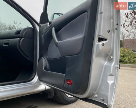 Серый Шкода Октавия, объемом двигателя 1.6 л и пробегом 275 тыс. км за 5500 $, фото 31 на Automoto.ua