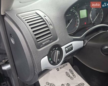 Сірий Шкода Октавія, об'ємом двигуна 1.6 л та пробігом 139 тис. км за 7990 $, фото 38 на Automoto.ua